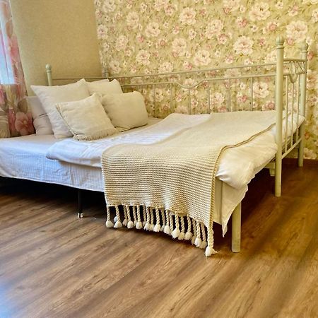 Ferienwohnung Вірменська 14 Центр З Балконом Не Далеко Від Ж Д Вокзалу Звітні Документи Lemberg Exterior foto